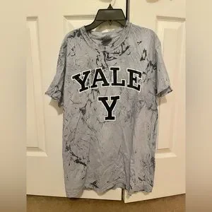 Comfort Colors | Tops | Yale University Tee | Poshmark